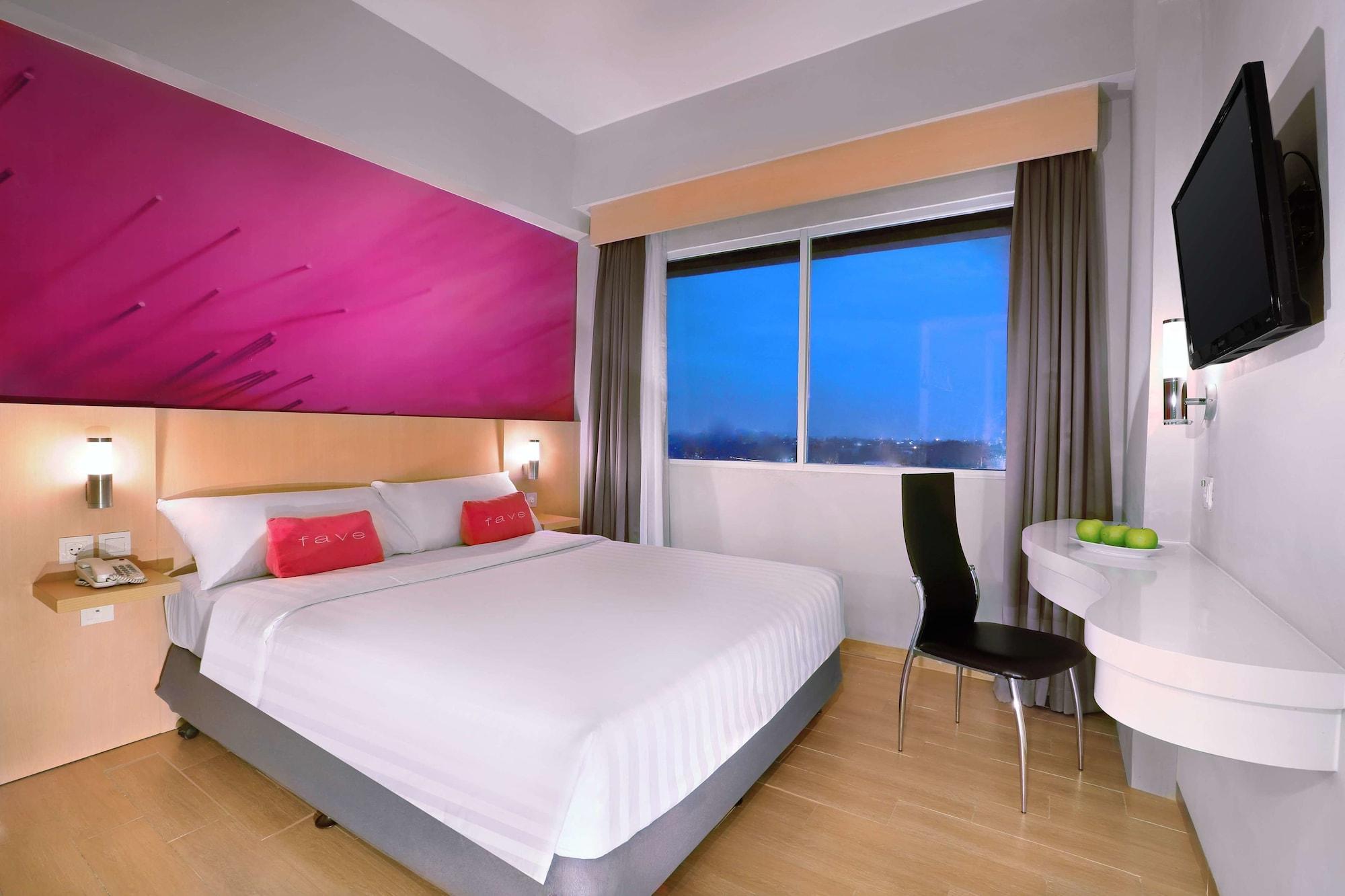Favehotel Jababeka Cikarang Exterior foto