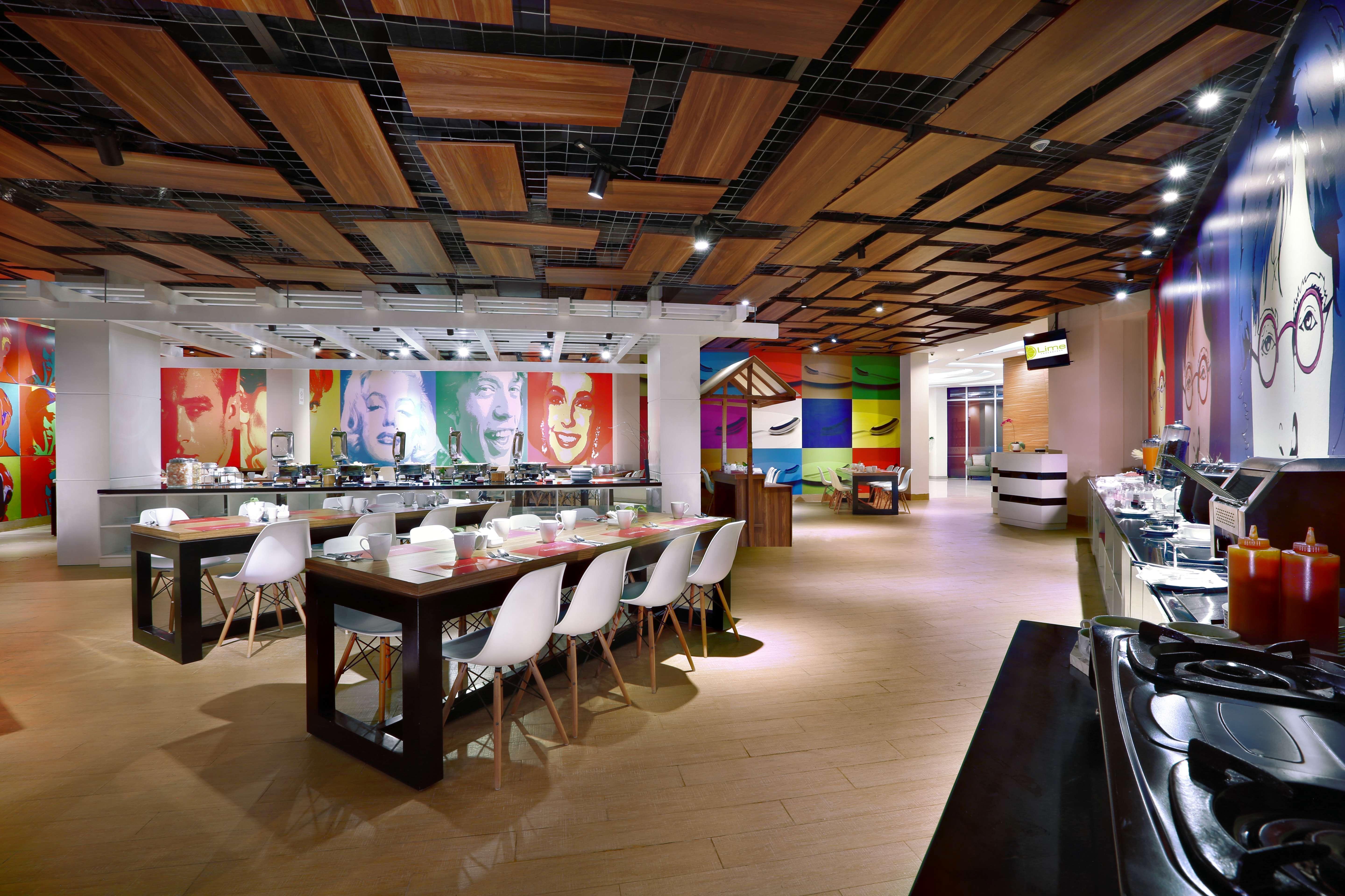 Favehotel Jababeka Cikarang Exterior foto